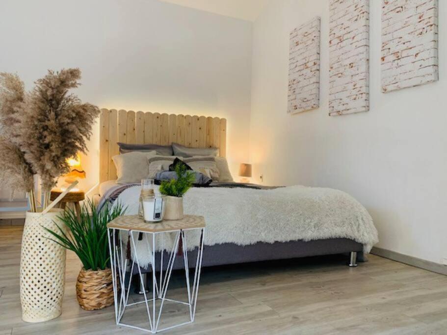 Maisonette Avec Jardin Évreux Exteriör bild
